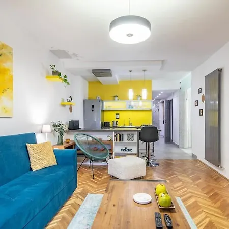 Cozy Apartment With Garden In The Castle District Boedapest Buitenkant foto
